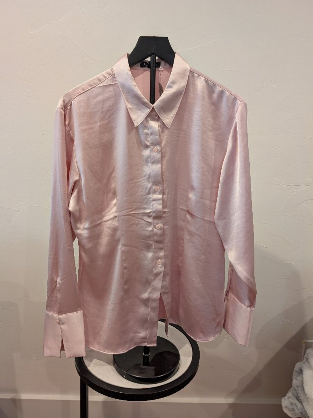EXPRESS • Satin Button‑Down Blouse • Light Pink • Size L • NWT - Picture 1 of 4